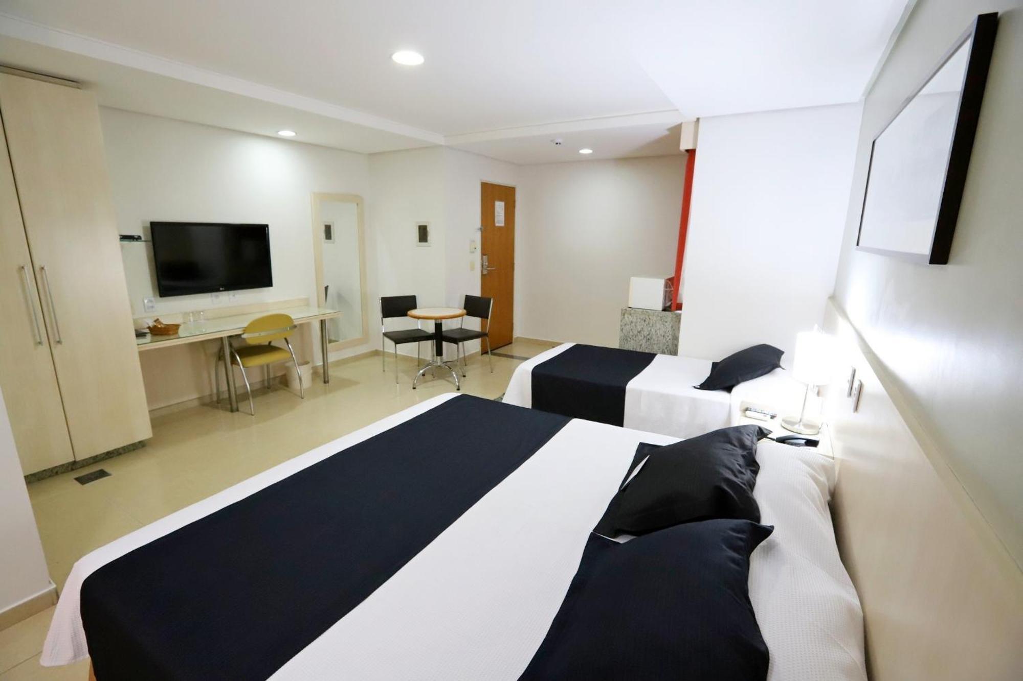 Hotel Maione กัวยาเนีย ภายนอก รูปภาพ